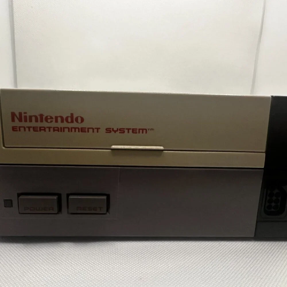 Original Nintendo NES Console-one controller NEW 72 pin installed VG
